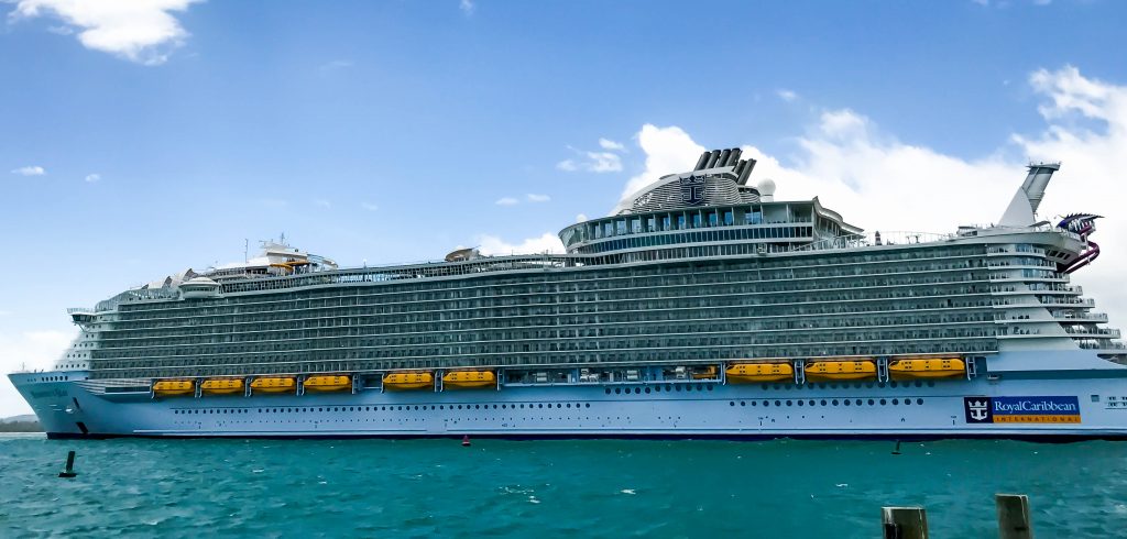 What to Wear on Anthem of the Seas